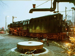 1981  Salzbergen Dampflok am Bahnhof