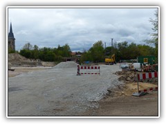 Blick auf die Kreuzung mit der Unterführung im Hintergrund, - April 2026